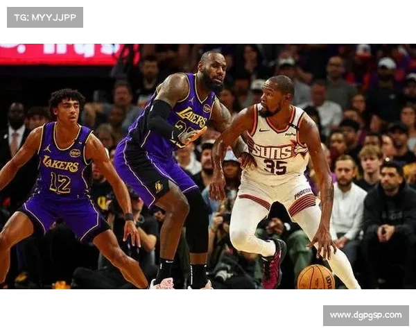 NBA球队人员大调整引发新赛季风云变幻球员转会交易深度分析 NBA球队人员大调整引发新赛季风云变幻球员转会交易深度分析